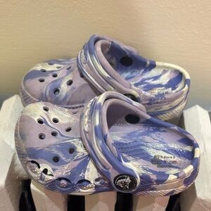 CROCS Kids' Purple and White Clogs